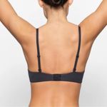 SKIMS NWT Fits Everybody T-shirt Demi Bra Size 32H Photo 1