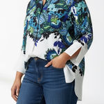 Chico's NEW  Women’s top size 3 (16/18) Photo 0