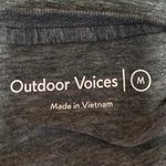Outdoor Voices  Doing Things Women's Gray Crew Neck Crop Active Tee T-shirt Top M Photo 2