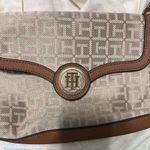 Tommy Hilfiger monogram crossbody bag Photo 0