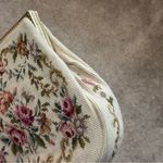American Vintage Floral Embroidered Wool Needlepoint Kisslock Vintage Women Bag Purse Photo 10