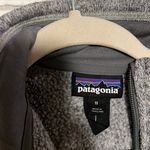 Patagonia Quarter Zip-up Photo 2