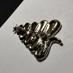 Signed AJC Christmas Tree Pin Brooch Gold Tone Photo 7