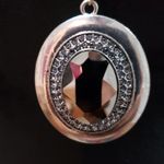 Womens Fashions Gold Crystal Round Pendant Necklace Jewellery with Lobster Clasp Photo 3