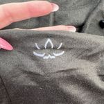 Beyond Yoga  Hidden Pocket Infinity Scarf Black Wrapped Or Knotted Lightweight Photo 5