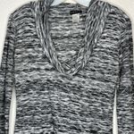 Venus ‎ Sweater Photo 1