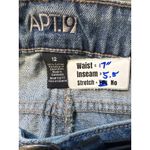 Apt. 9  Womens Denim Shorts‎ Size 12 Light Wash Distressed Studded Belt Photo 2