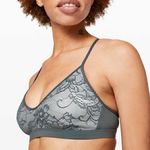 Lululemon Live In Lace Bralette in Nightcap / Polar Ice Size L Photo 0