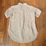 Theory  Hekanina Front Tie Linen Weave Button Down Shirt‎ top tan size Small Photo 3