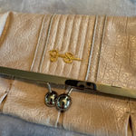 Jessica Simpson  Crossbody Bag Purse foldover kisslock Beige croc embossed Photo 3