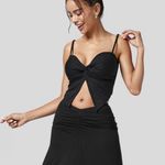 Halara  Twisted Split Backless Cropped Yoga Tank Top Photo 0