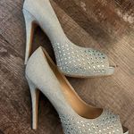 De Blossom Collection Rhinestone High Heel Photo 2