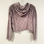 Juicy Couture Embossed Velour Cropped Pullover Hoodie Women's Medium Gray NWOT Photo 3