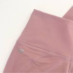 Fabletics  Baby Pink Leggings in Size XXS Photo 2