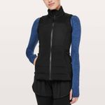 Lululemon  Down For It All Vest Black Size 2 NWT 2018 Edition 700-Fill Primaloft Photo 2