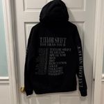 Taylor Swift The Eras Tour Hoodie Size Large Black Gray Printing Photo 1