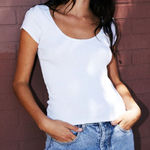 John Galt  Leslie White Scalloped Top Photo 0