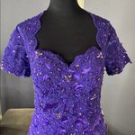 Women’s Purple Short Sleeve Formal Dress Lace Appliqué Zip Up Back Size 8 NWT Photo 1