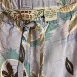 Tommy Bahama  Washable Silk Hawaiian Cargo Cropped Pants  Size 6 Photo 1