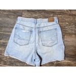 American Eagle AE Light Wash Denim Shorts Womens Size 4 Highest Rise Baggy Beach Blue Photo 1