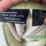 Vintage Knee Length Skirt with Old Town Church Theme Design Size 10 Photo 4