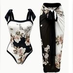 Pretty Matching Floral Swimsuit and Sarong Set Sz L Black Size L Photo 0