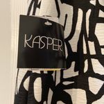 Kasper  women skirt brand new black and white its about 25” long Photo 2