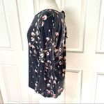LC Lauren Conrad black floral 3/4 sleeve top Photo 2