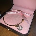 Juicy Couture Retro  Pam & Gela silver Crystal Gold Hardware Wish Bangle Bracelet Photo 2