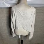 Fabletics  Womens XL‎ Long Sleeve Cropped Top Open Back Lightweight Activewear Photo 1