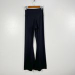 Offline by Aerie Real Me Flare‎ Pants Women's M Black Crossover High Rise Yoga Size M Photo 2