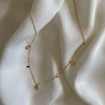 Minimalist Gold Dainty Water Drop Necklace Photo 2