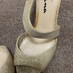 Touch of Nina Champagne Sparkle Pumps Photo 6