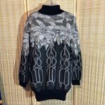 Top Notch 1980s Tunic Length Gray Floral Geometric Print Cowl Neck Sweater 1X Black Photo 10
