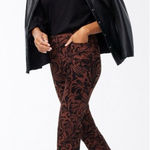 Chico's NWOT Pants Size 4 Slimming Pull On Brigitte Scroll Print Elastic Waist Photo 0