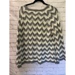 Lovestitch  woman’s sweater size large Photo 4