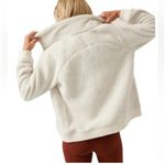 Athleta Tugga Cozy Sherpa Jacket Cream Size Small Photo 1