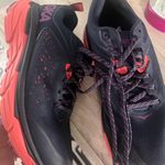 Hoka Excellent condition  Challenger Photo 4