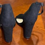 Ccm Womens High Heels Shoes Black Ankle Block Heel Strap 7.5 (N) Photo 3