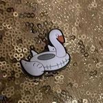 Croc charms, swan Floaties Photo 0