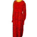 Queen B London Red & Black Leopard Print Dress LongSleeve with Smocked Bodice
12 Photo 1