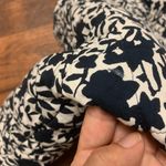 Old Navy Quilted Bomber Navy White Floral Zip Up Coat Women’s Size M Photo 8