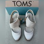 Toms NWT Majorca Closed Toe Heeled Sandals in Light Beige Women’s Size 8 Photo 1