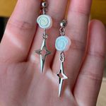 Handmade quality Czech glass snail shell beads & sparkle star dangle earrings 🌀⭐️💦 Photo 3