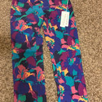 Soft Surroundings  Capri Leggings XS Xtra Small 2-4 Abstract Floral Print NWT NEW Photo 0