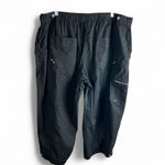 Ulla Popken Black Cargo Capri Pants Size 20/22 Pockets, Comfort & Wearability Photo 1
