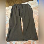 Alo Yoga  accolade hoodie and straight leg sweatpants SET both pieces size 2XL Photo 4