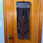 Athleta  leggings twilight tight size extra small. Photo 1