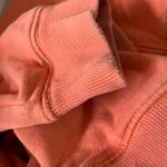 IZOD GOLF (M) PEACH PULLOVER SWEATSHIRT RIB TEXTURE TO SIDE PANELS PREOWNED Photo 9