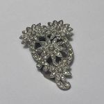 Pretty Vintage Single Dress Clip Rhinestone / Silver Tone Flower Design Photo 2